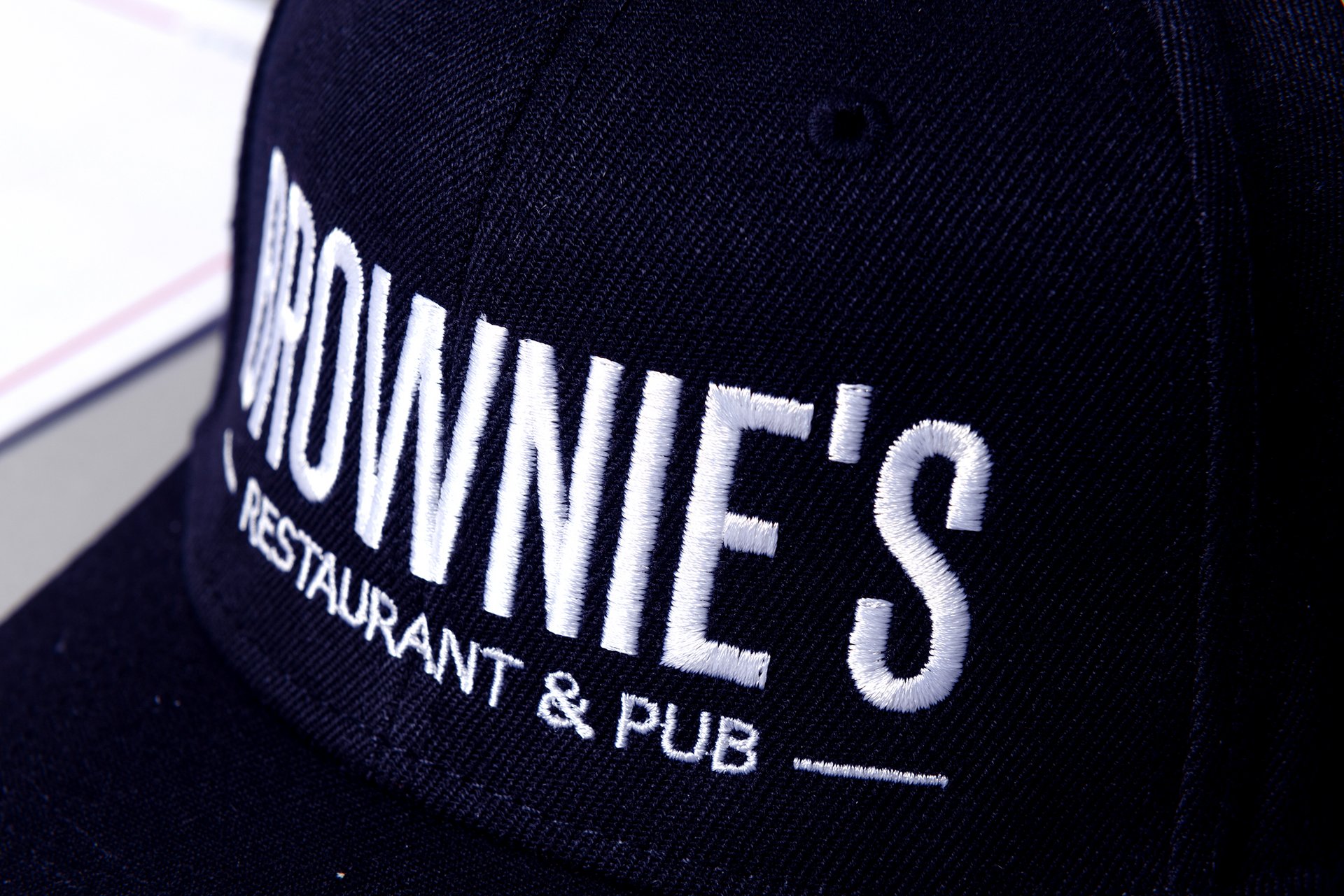 durchzwei, Brownie’s, Restaurant, Cap, Logo